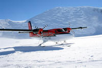 L'aereo al campo base del Vinson