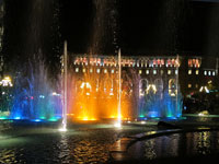 Yerevan: la piazza della Repubblica
