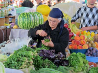  Al mercato di Stepanakert