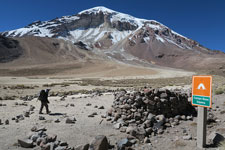 Il campo base della via normale del Sajama