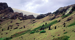 Moai in collina 2