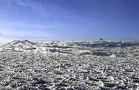 Panorama dalla vetta del Chimborazo, sullo sfondo il Cotopaxi