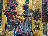 Trono: Tutankhamon e Ankhesepaaton