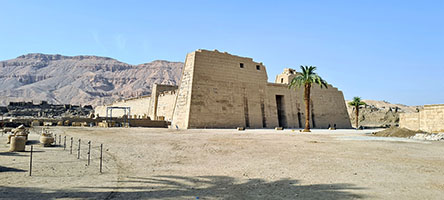 Medinet Habu, tempio dedicato ad Amon e tempio funerario di Ramses III