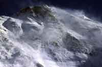 L'Everest in una giornata ventosa