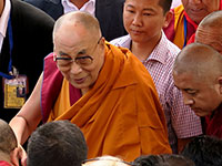 Il Dalai Lama al gompa di Stok