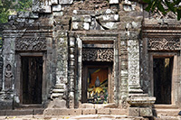 Ingresso del tempio superiore Wat Phou