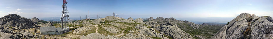 Panorama a 360° dalla vetta del monte Limbara, 1362 m