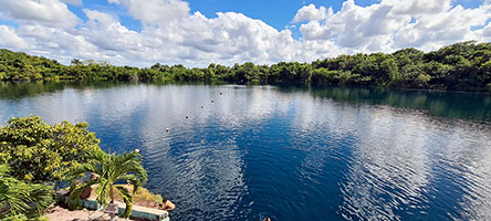 Cenote Azul a Bacalar