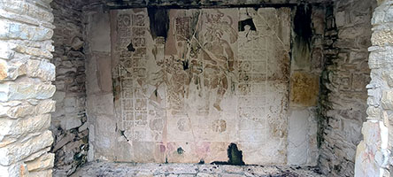 Bassorilievi nel Tempio del Sole a Palenque