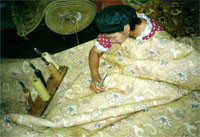 Tessitrice di tappeti a Erdenet