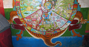 Dipinto del demone con il Mandala del Mondo al gompa di Kagbeni (parte in basso)