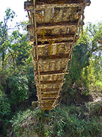 Ponte sospeso a Khibang