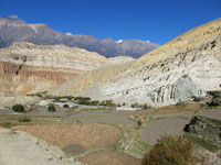 Panorama da Tetang verso Chhusang