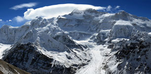 L'imponente parete nord del Kangchenjunga