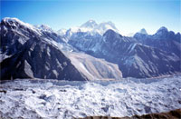 Panorama della velle di Ngozumpa dal Gokyo Ri