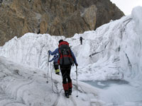 Salendo il ghiacciaio del Gasherbrum