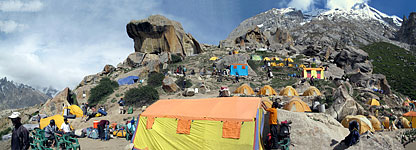 Panorama del campeggio di Urdukas, 4000 metri