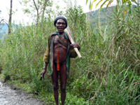 Papuano di etnia Dani