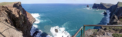 Panorama da Punta do Rosto a Punta da Castelo dal mirador di Caniçal a nord di punta San Lorenzo