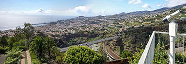 Vista di Funchal dal giardino botanico