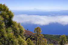 Il Teide (Tenerife) e la Gomera dal crinale della Ruta de los Volcanes