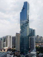 Grattacielo futurista 2
