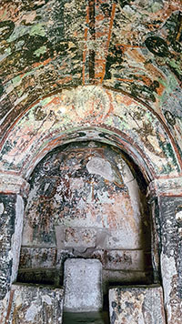 L'abside della chiesetta di Karabaş  a Soğanlı
