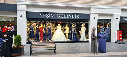 Negozio di abiti da sposa in centro a Kayseri