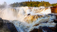 Le cascate Murchinson del Nilo Vittoria (Nilo Bianco) da sopra