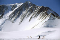 Salendo il Branscomb verso il campo 1