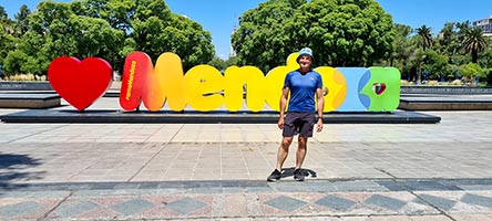 Giuseppe a Plaza Independencia a Mendoza