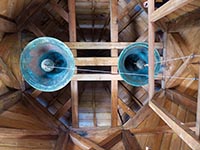 Campane all'interno del campanile della chiesa di Santa Maria a Rilán