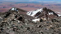 Vista verso il basso lungo la via di salita del Llullaillaco