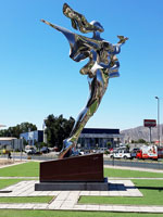 Statua ipermoderna a Copiapò