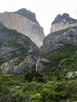Cascata tra i corni Principale ed Est