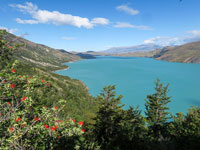 Il lago Nordenskjöld verso est