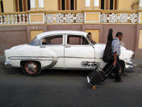 Santiago de Cuba - Musicista per strada