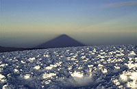 Il cono d'ombra dalla vetta del Chimborazo