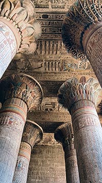 Sala ipostila del tempio di Khnum a Esna