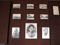 Stalin e genitori al museo di Gori