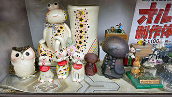 Souvenir in vetrina ad Otaru
