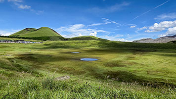Vista dalla collina di Komatate-yama nel PN di Aso-Kuju