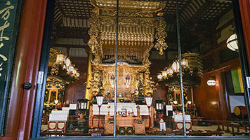 Shrine della pagoda del tempio grande Sensō-ji Hondo ad Asakusa