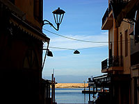Un vicolo di Chania al tramonto