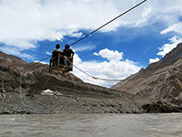 Teleferica sopra il fiume Zanskar