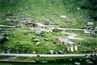 Baracche militari al lago di Tsango