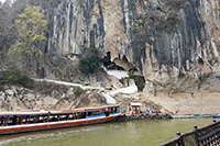 Le grotte di Pak Ou
