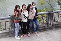 Ragazze a Lao Cai