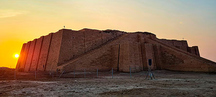 Ziqqurat di Ur (come da restauro epoca di Saddam)